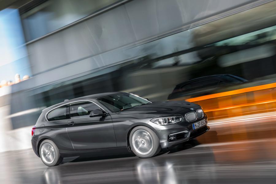  BMW 120d Urban Line 3-Door 2015 года  (фото 13 из 29)